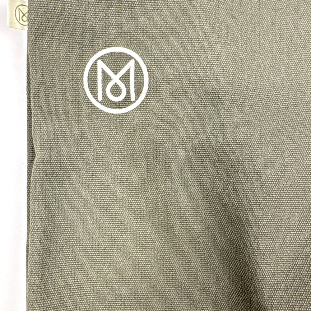 NWT Monocle Voyage Canvas Tote Bag Olive Green Shoulder Strap Handle Snap Close - Picture 4 of 15